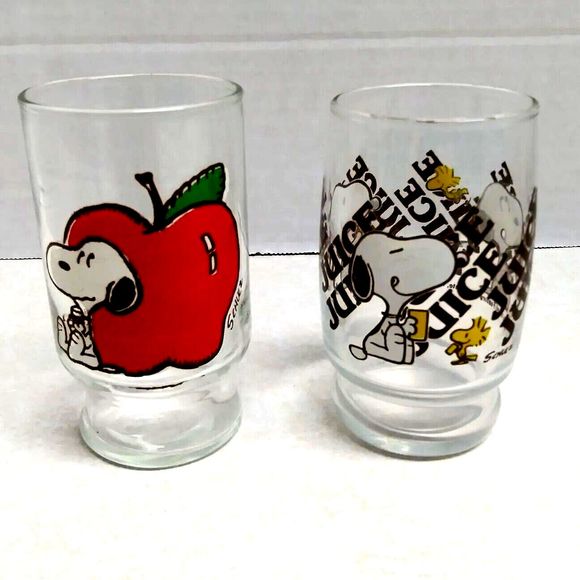 Snoopy Peanuts Juice Glasses Woodstock Apple Schulz (Lot of 2) VTG 1968 - Picture 2 of 10